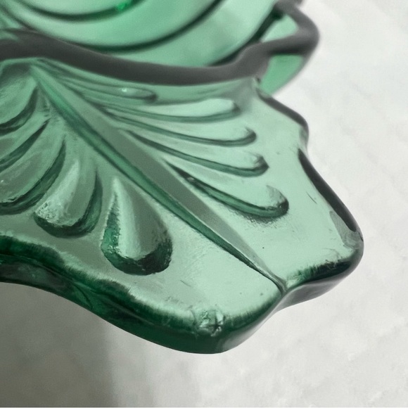 Vtg Green Glass Dish Three Leaf Clover Candy Nut Trinket Tray Carnival Glass MCM - Picture 10 of 13